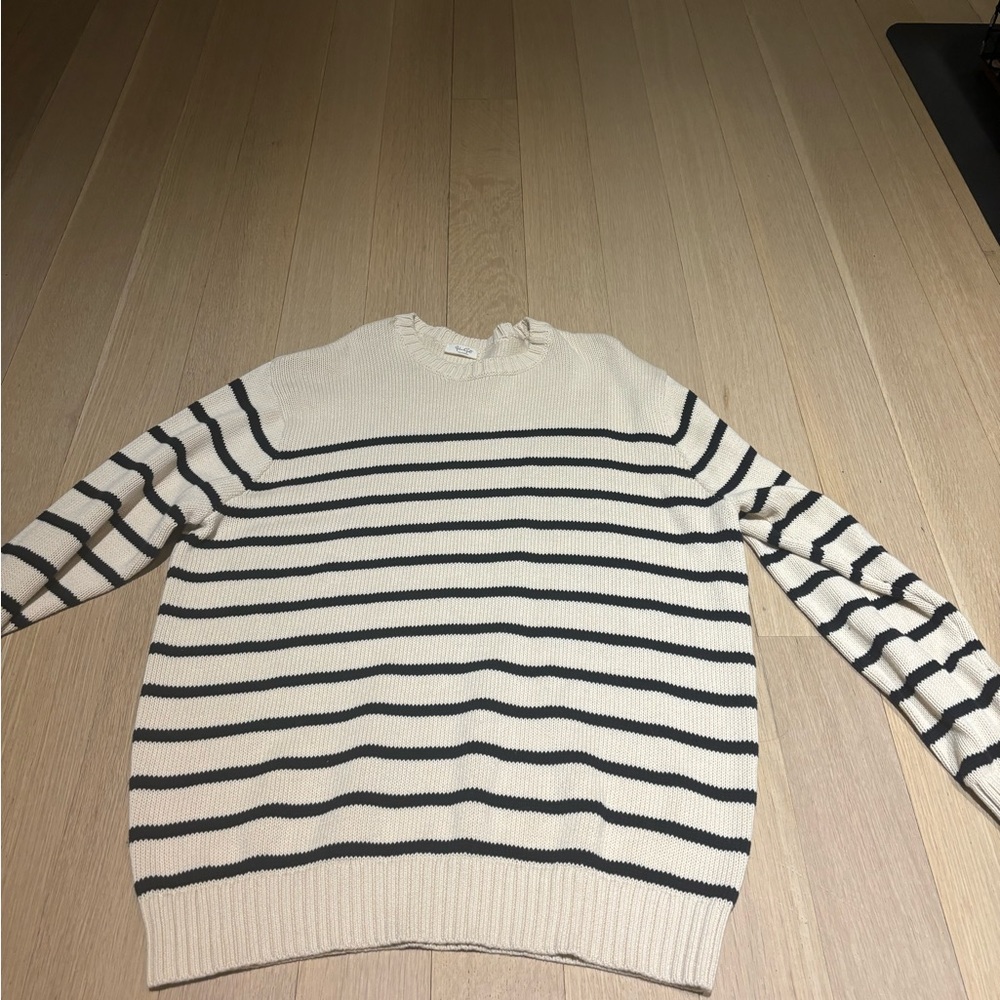 brandy melville never before worn striped sweater